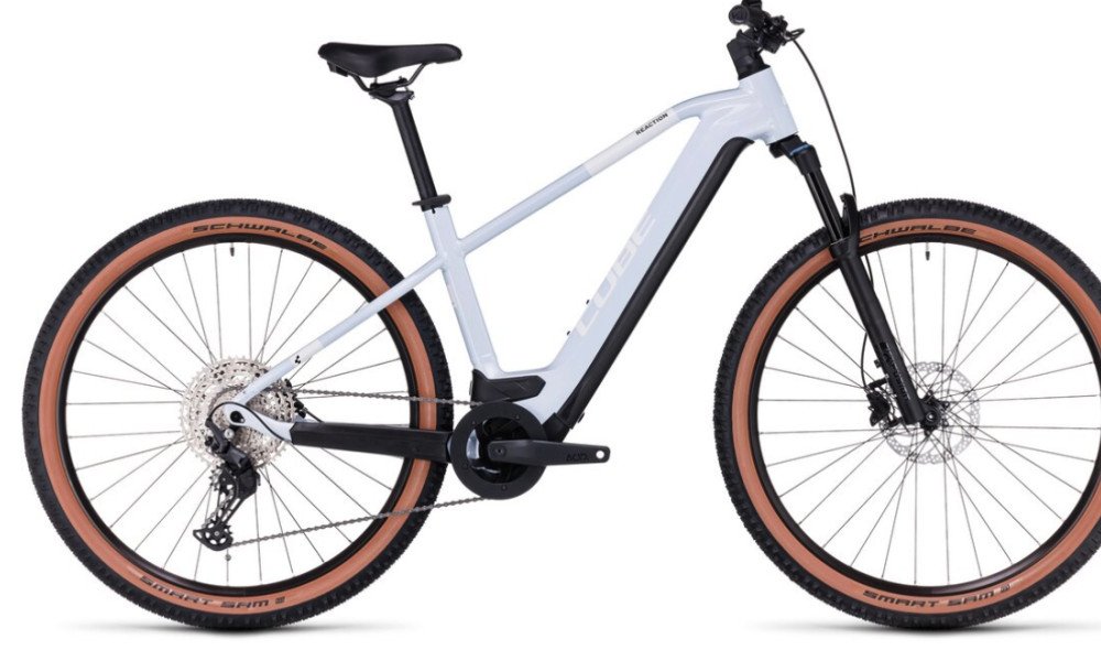 Cube Reaction Hybrid Pro 750